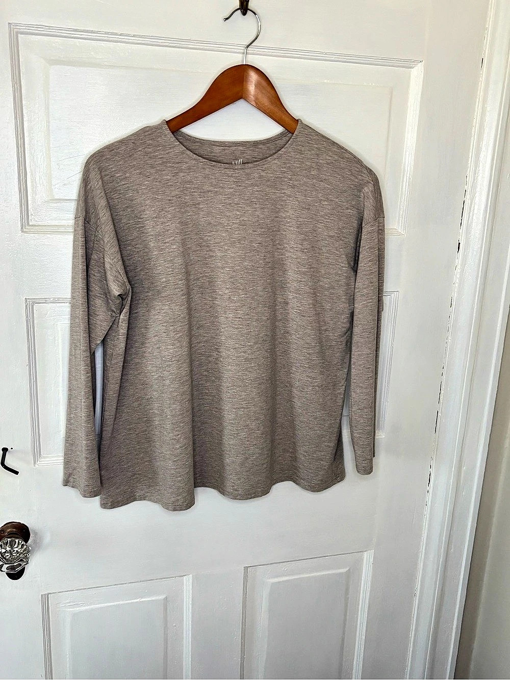 J.Jill Luxe Supima Long Sleeve Tee in Heathered Oatmeal Size Small